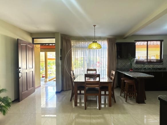 Se Alquila Apartamento Amueblado En Condominio Punta Del Este A 8 Minutos De La Ucr 2 Habitaciones Nja1338